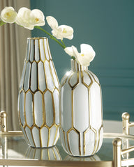 Warmstead Furniture - Ashley Furniture - Mohsen Vase - Vase Set (Set of 2) / Gold Finish/White - A2000135