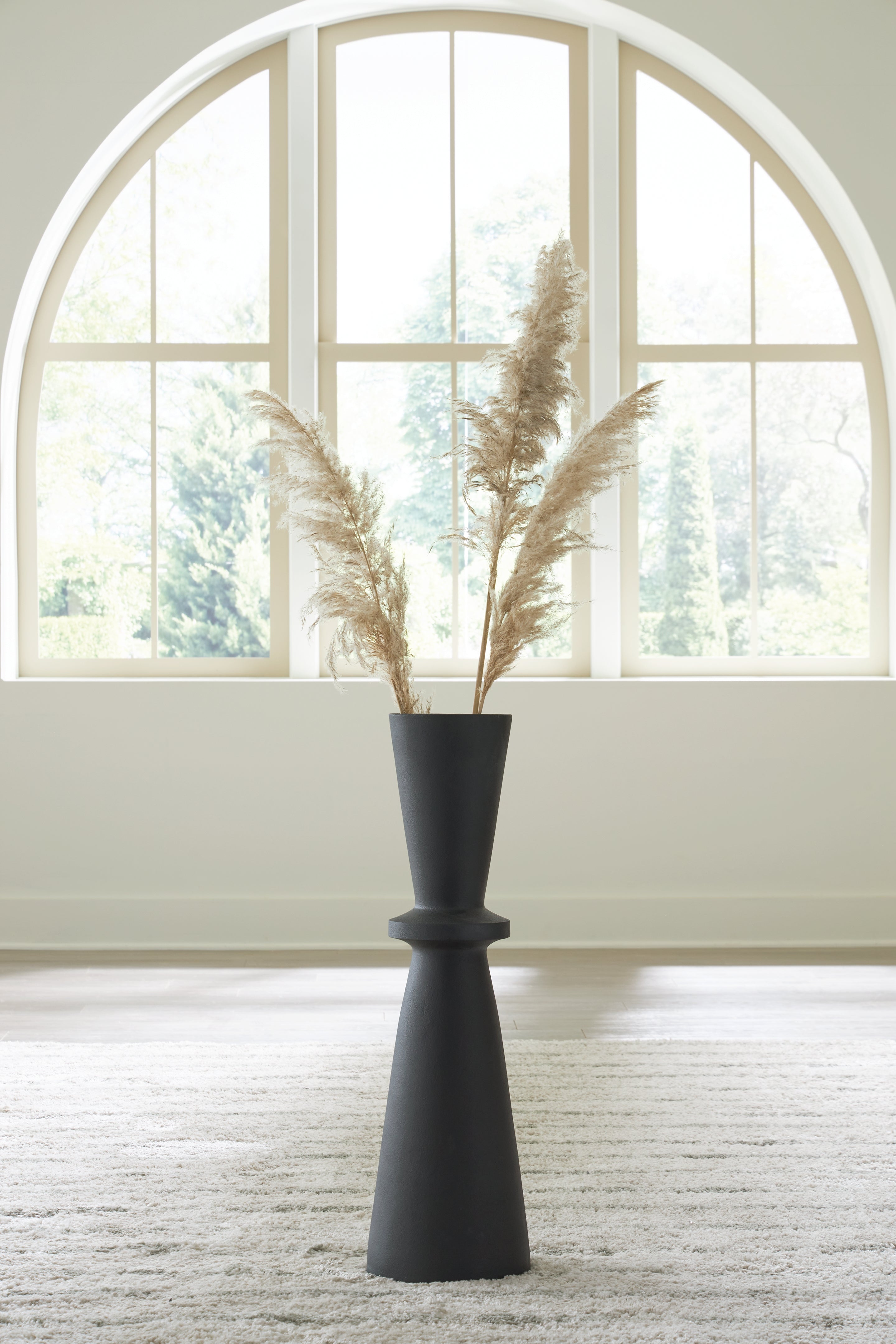 Warmstead Furniture - Ashley Furniture - Collisten Vase - Vase / Black - A2000663