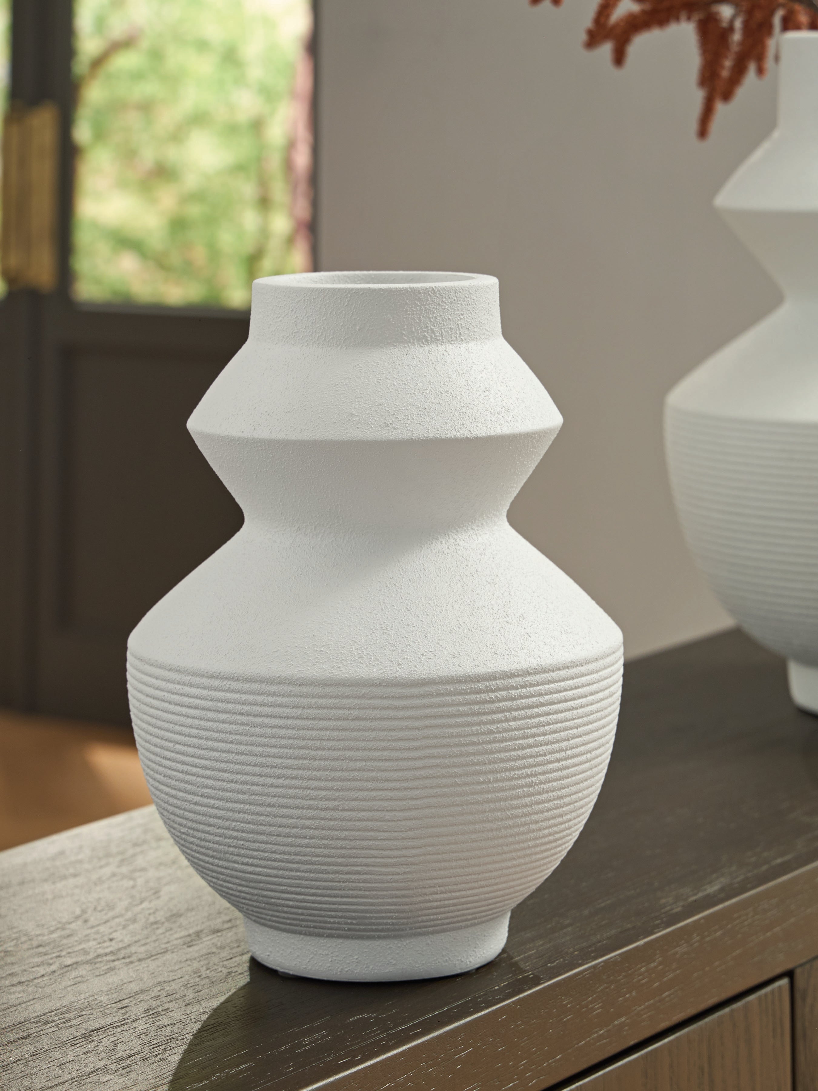Warmstead Furniture - Ashley Furniture - Naveen Vase - Vase / White - A2000870