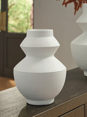 Warmstead Furniture - Ashley Furniture - Naveen Vase - Vase / White - A2000870