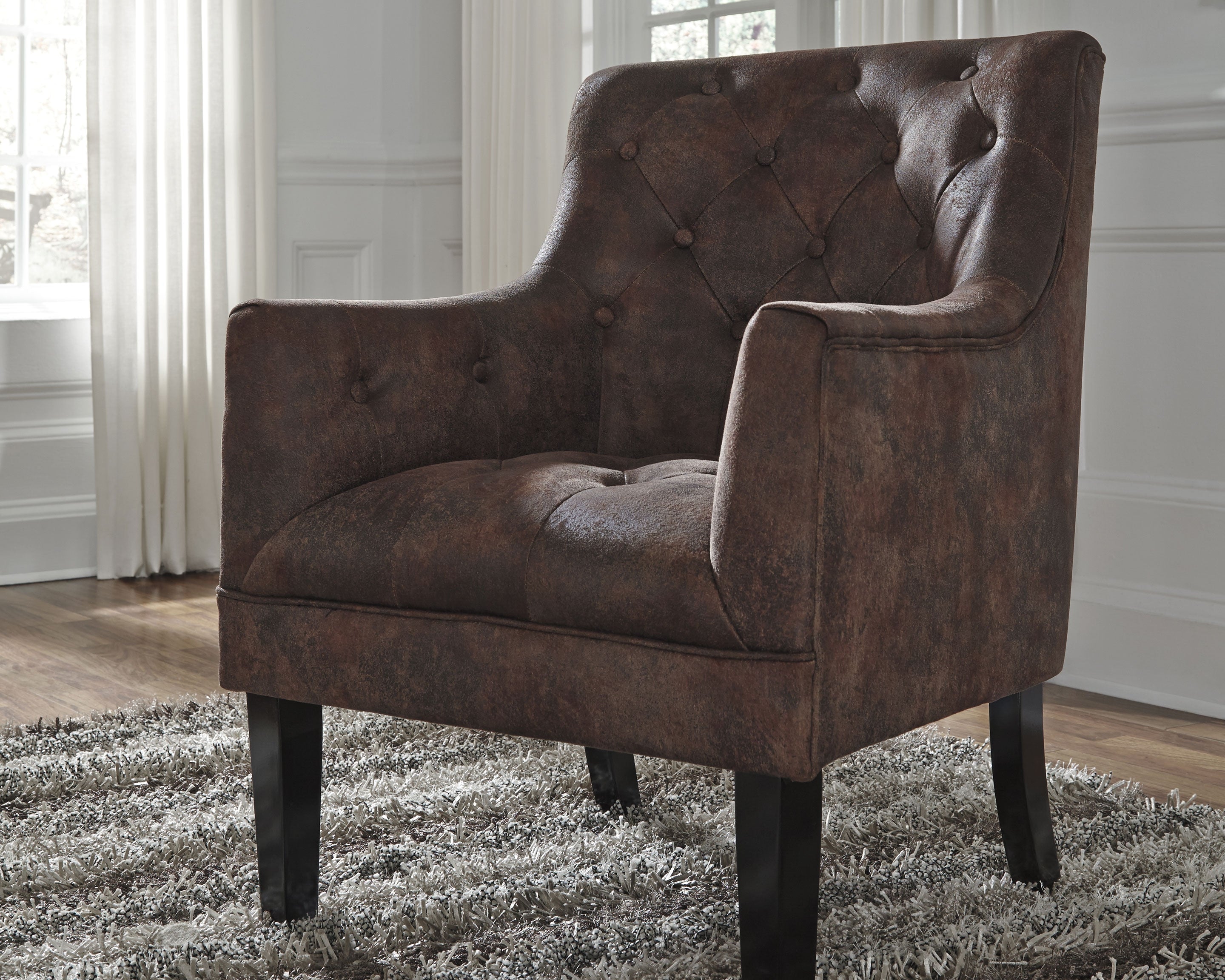 Warmstead Furniture - Ashley Furniture - Drakelle Accent Chair - Accent Chair / Mahogany - A3000051