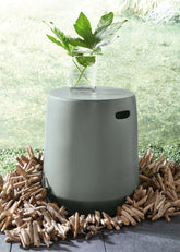 Warmstead Furniture - Ashley Furniture - Kalmunds Stool - Stool / Gray - A3000634