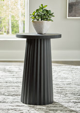Warmstead Furniture - Ashley Furniture - Ceilby Accent Table - Accent Table / Black - A4000603