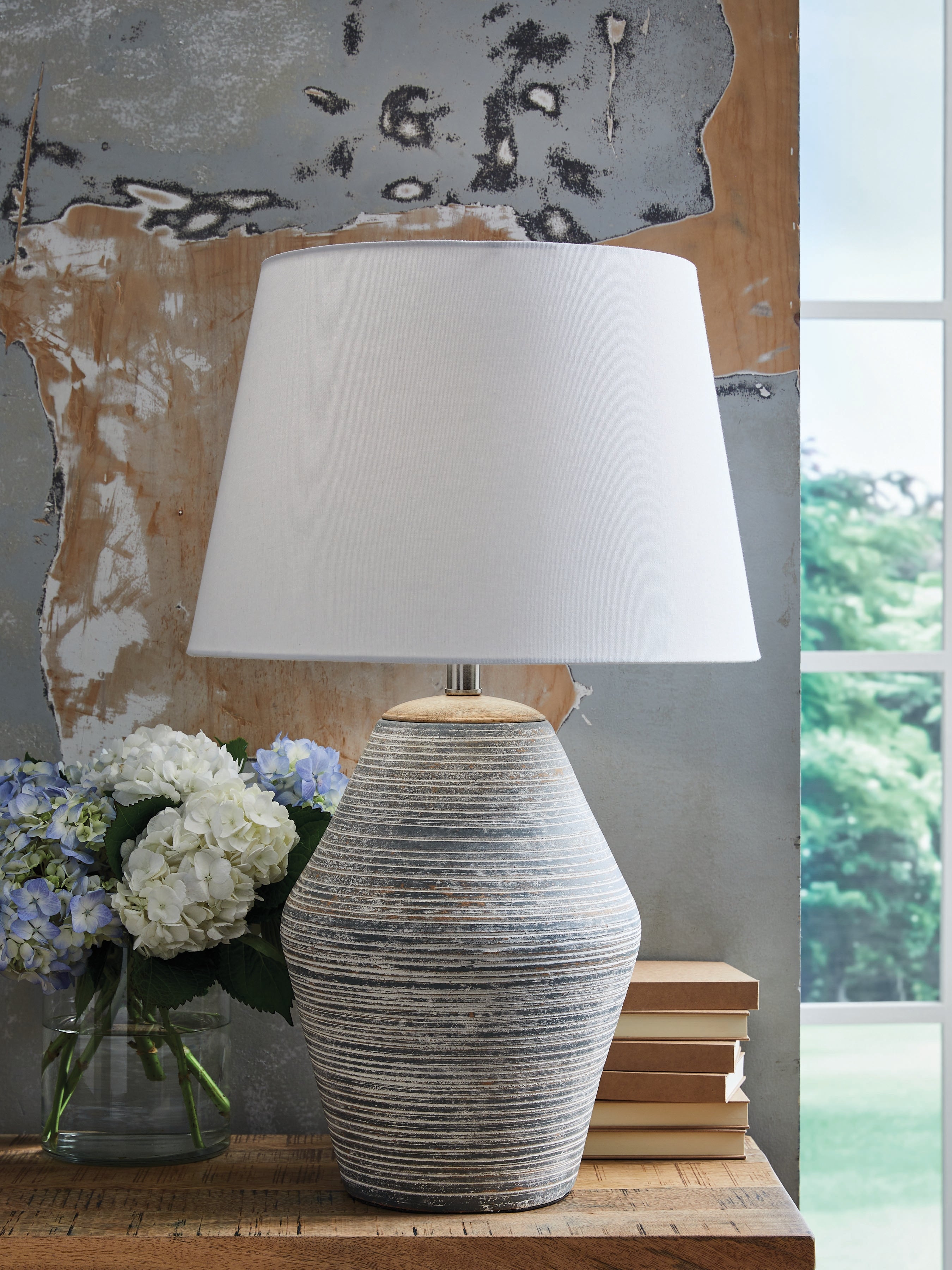 Warmstead Furniture - Ashley Furniture - Lawrock Lighting - Terracotta Table Lamp (1/CN) / Antique Blue - L100834