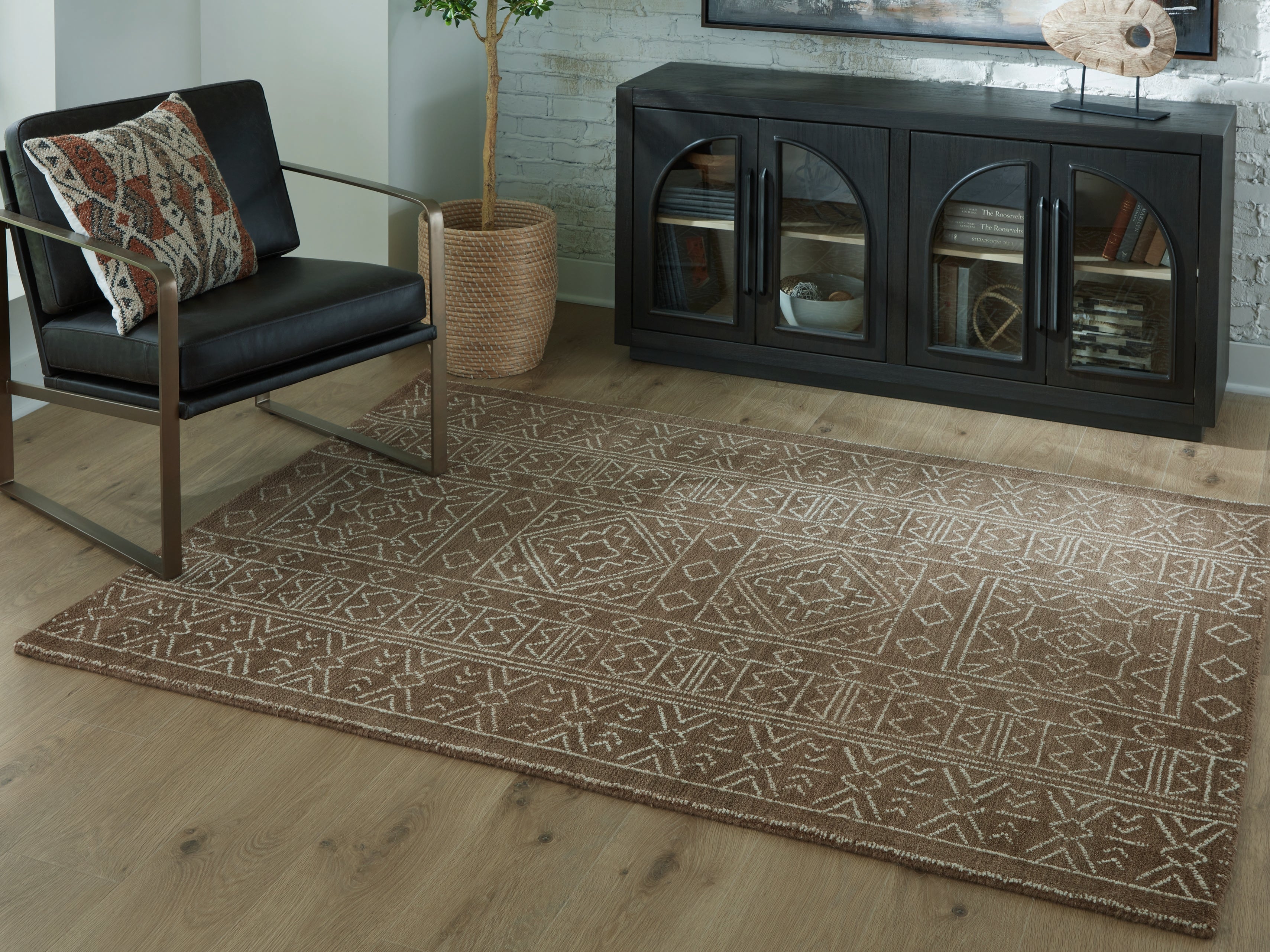 Warmstead Furniture - Ashley Furniture - Merrittman Rug - 5' x 7' Area Rug / Brown/Ivory - R407702