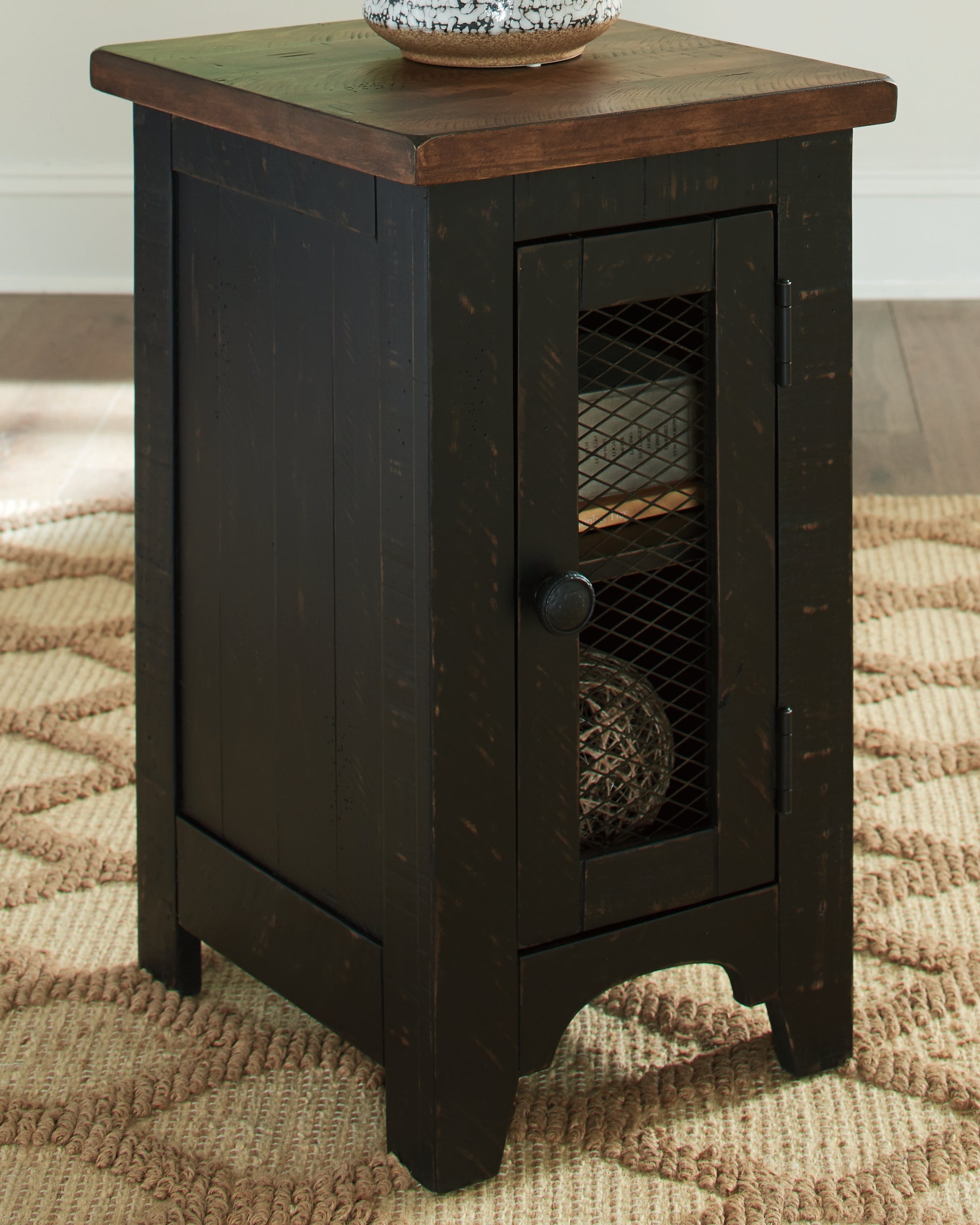 Warmstead Furniture - Ashley Furniture - Valebeck Chairside End Table - Chair Side End Table / Black/Brown - T468-7