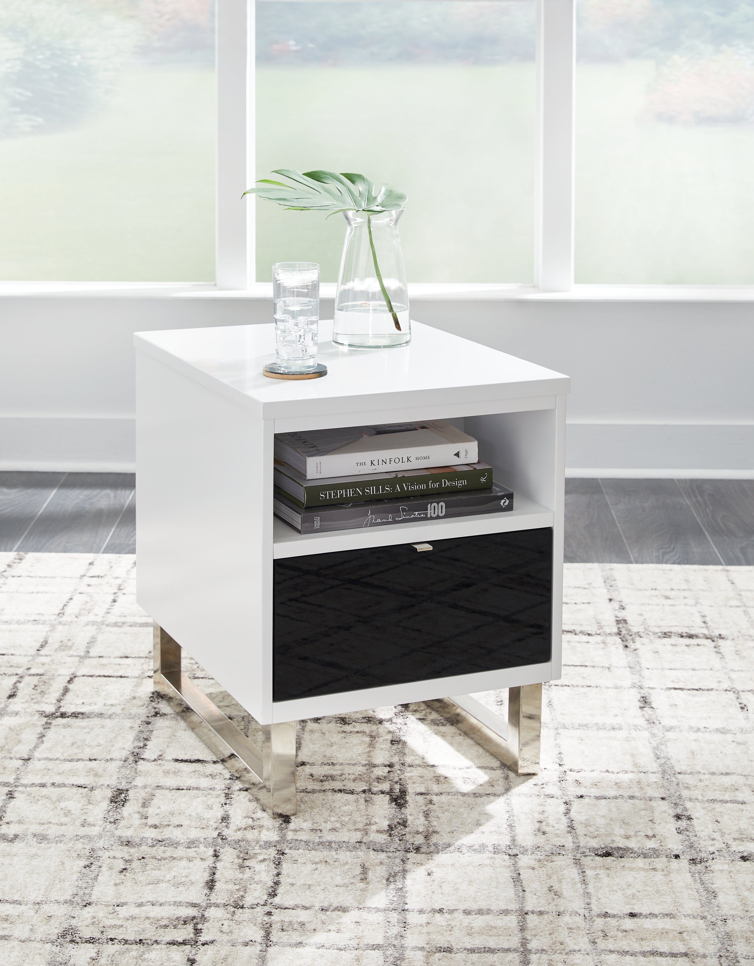 Warmstead Furniture - Ashley Furniture - Gardoni Chairside End Table - Chair Side End Table / White/Black - T756-7