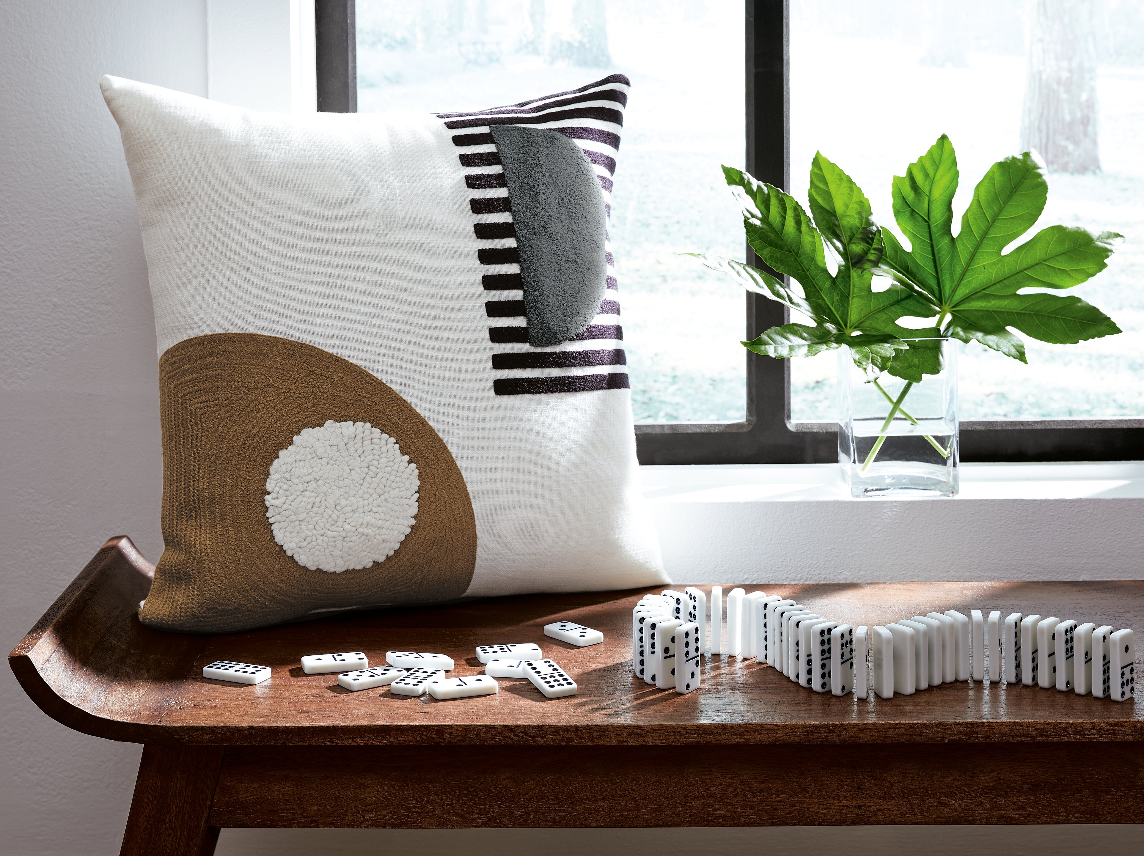 Warmstead Furniture - Ashley Furniture - Longsum Pillows - Pillow (4/CS) / Black/White/Honey - A1000927