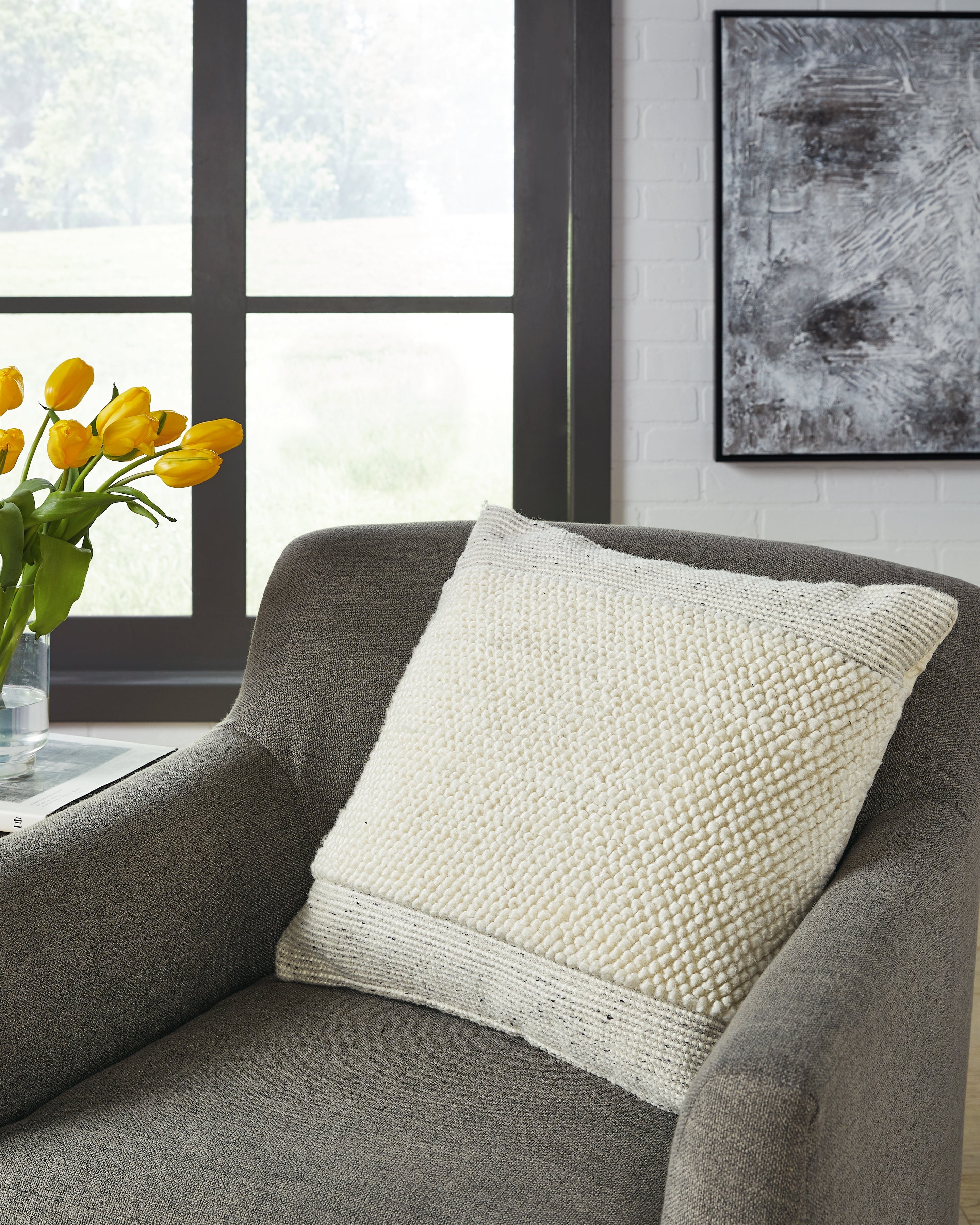 Warmstead Furniture - Ashley Furniture - Rowcher Pillows - Pillow / Gray/White - A1001004P