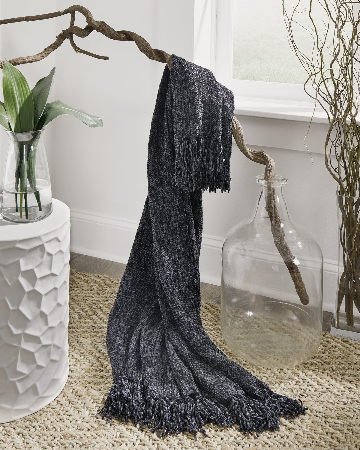 Warmstead Furniture - Ashley Furniture - Tamish Throw (Set of 3) - Throw (3/CS) / Black - A1001027