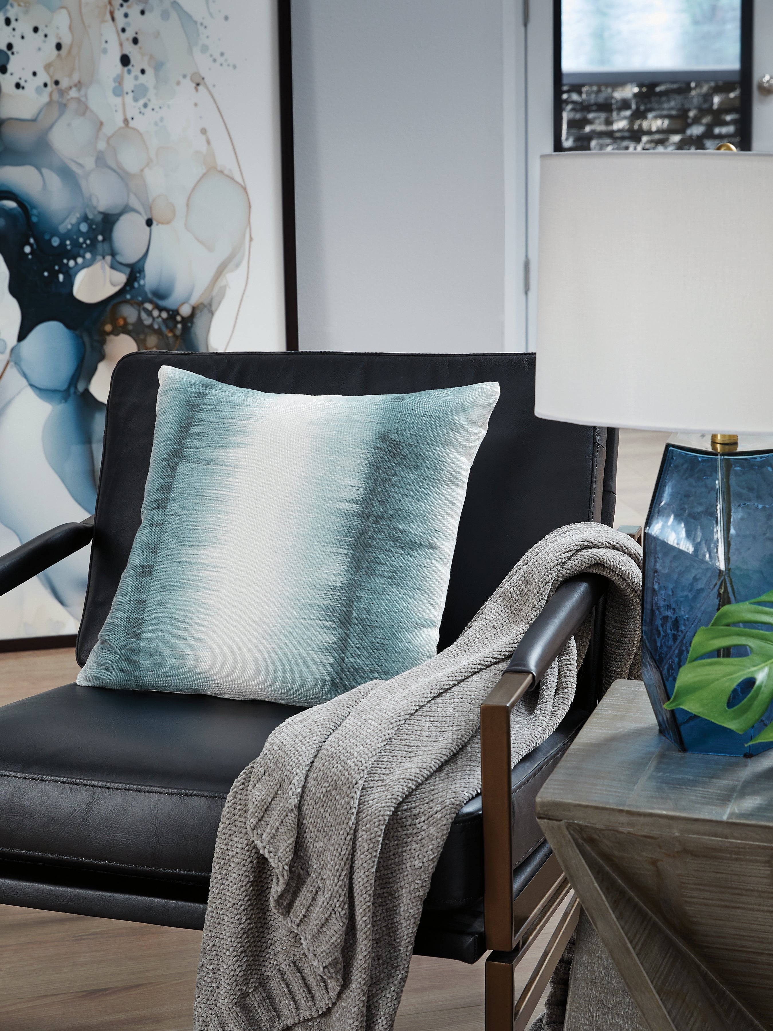 Warmstead Furniture - Ashley Furniture - Elonwich Pillows - Pillow / Teal/White - A1001106P