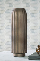 Warmstead Furniture - Ashley Furniture - Briarcott Vase - Vase / Brown - A2000705