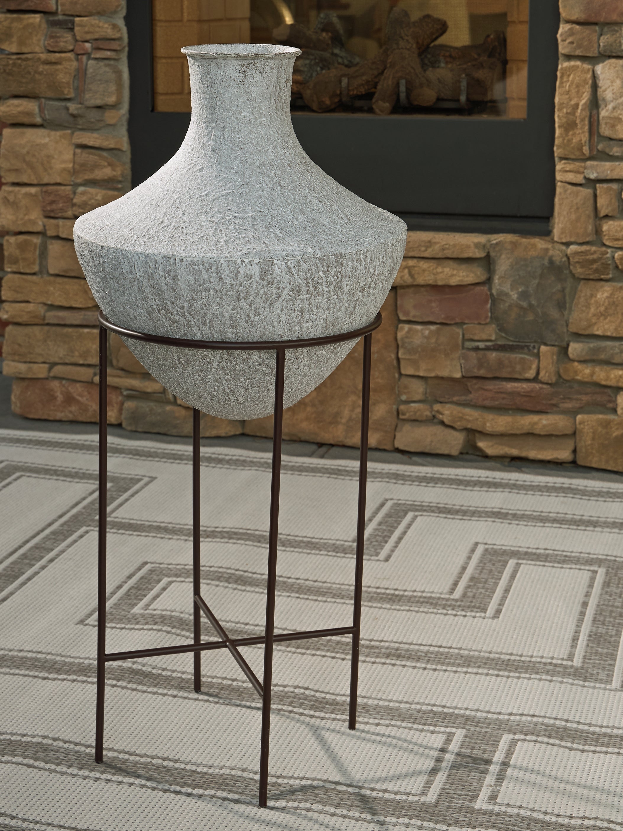 Warmstead Furniture - Ashley Furniture - Estonbank Vase - Vase Set / Distressed Cream - A2000748A1