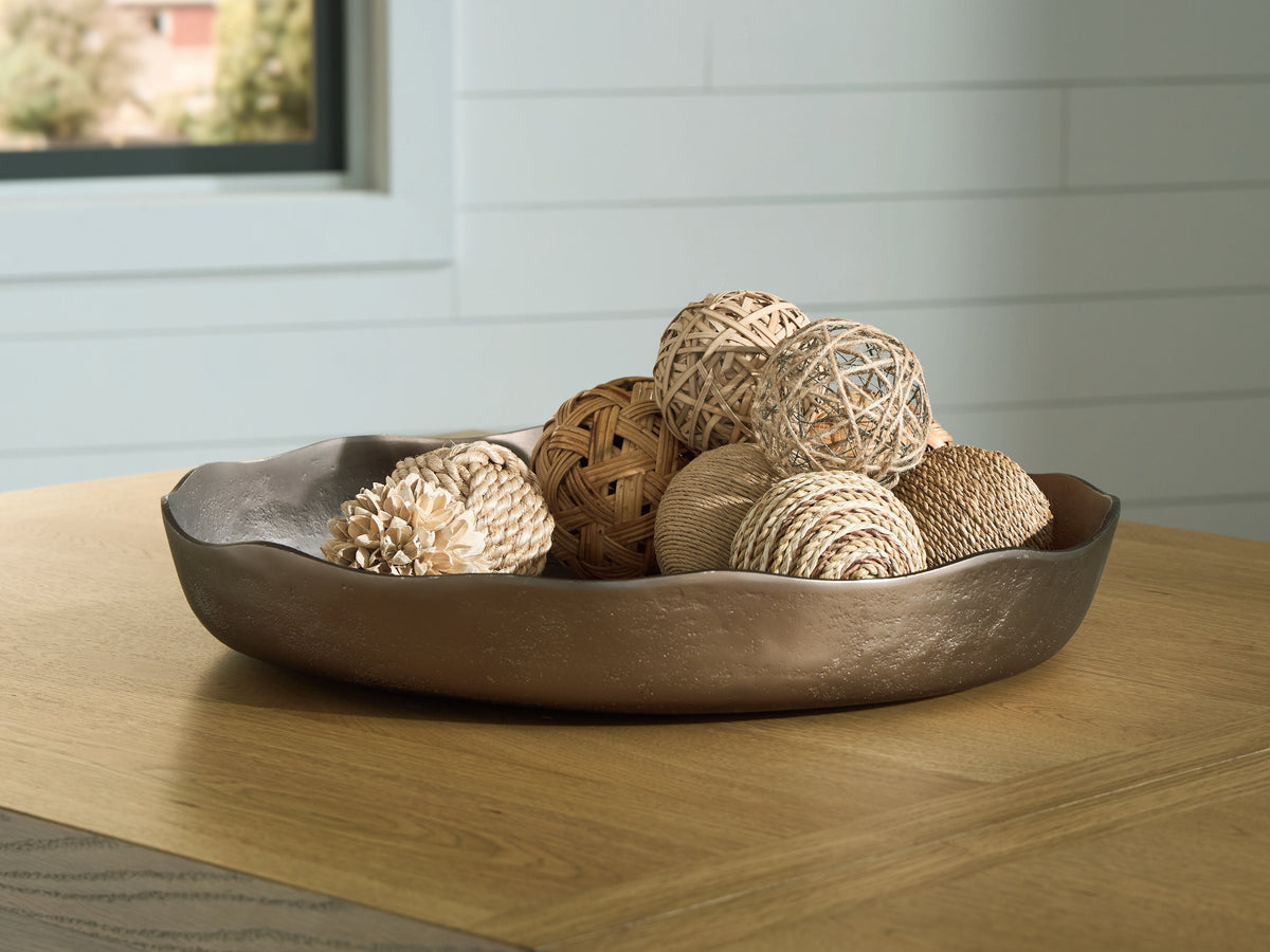 Warmstead Furniture - Ashley Furniture - Wallmen Tray - Tray / Champagne Gold Finish - A2000817