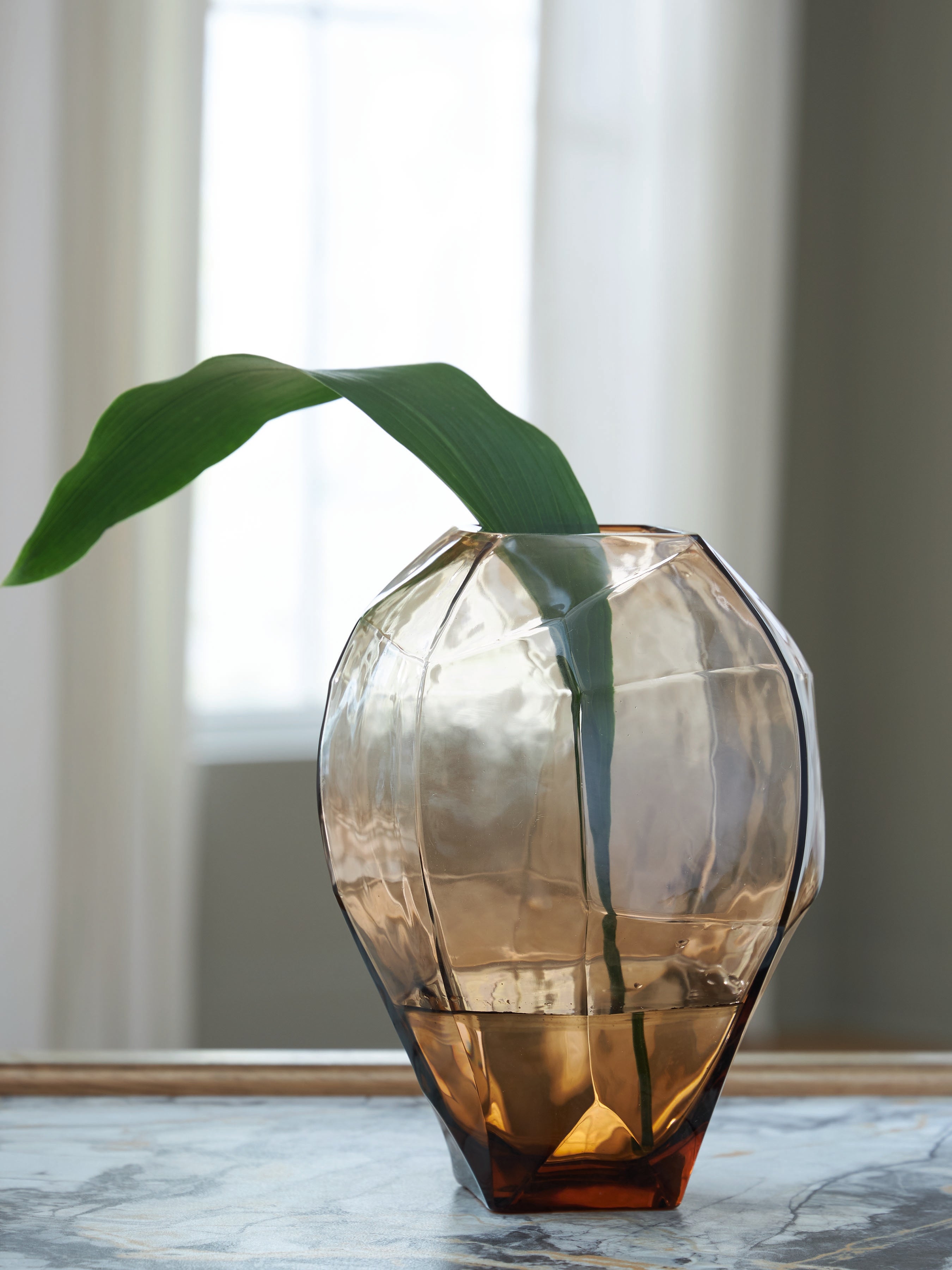 Warmstead Furniture - Ashley Furniture - Ewart Vase - Vase / Light Brown - A2000866