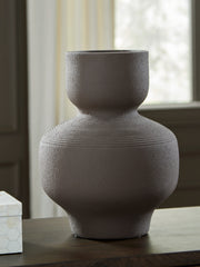Warmstead Furniture - Ashley Furniture - Dalsen Vase - Vase / Brown - A2000872