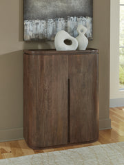 Warmstead Furniture - Ashley Furniture - Landermont Bar Cabinet - Bar Cabinet / Medium Brown - A4000697