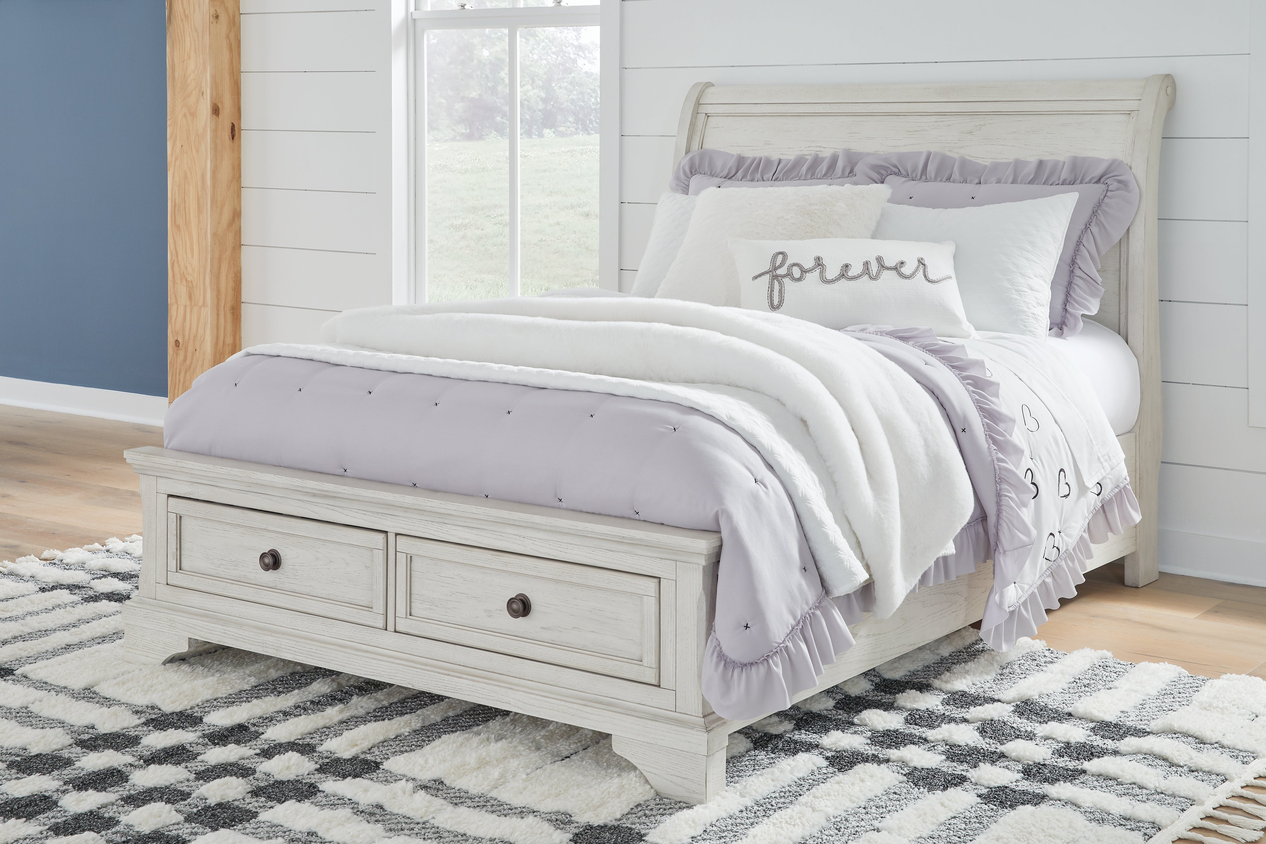 Warmstead Furniture - Ashley Furniture - Robbinsdale Bedroom - Full Sleigh Storage Bed / Antique White - B742B13