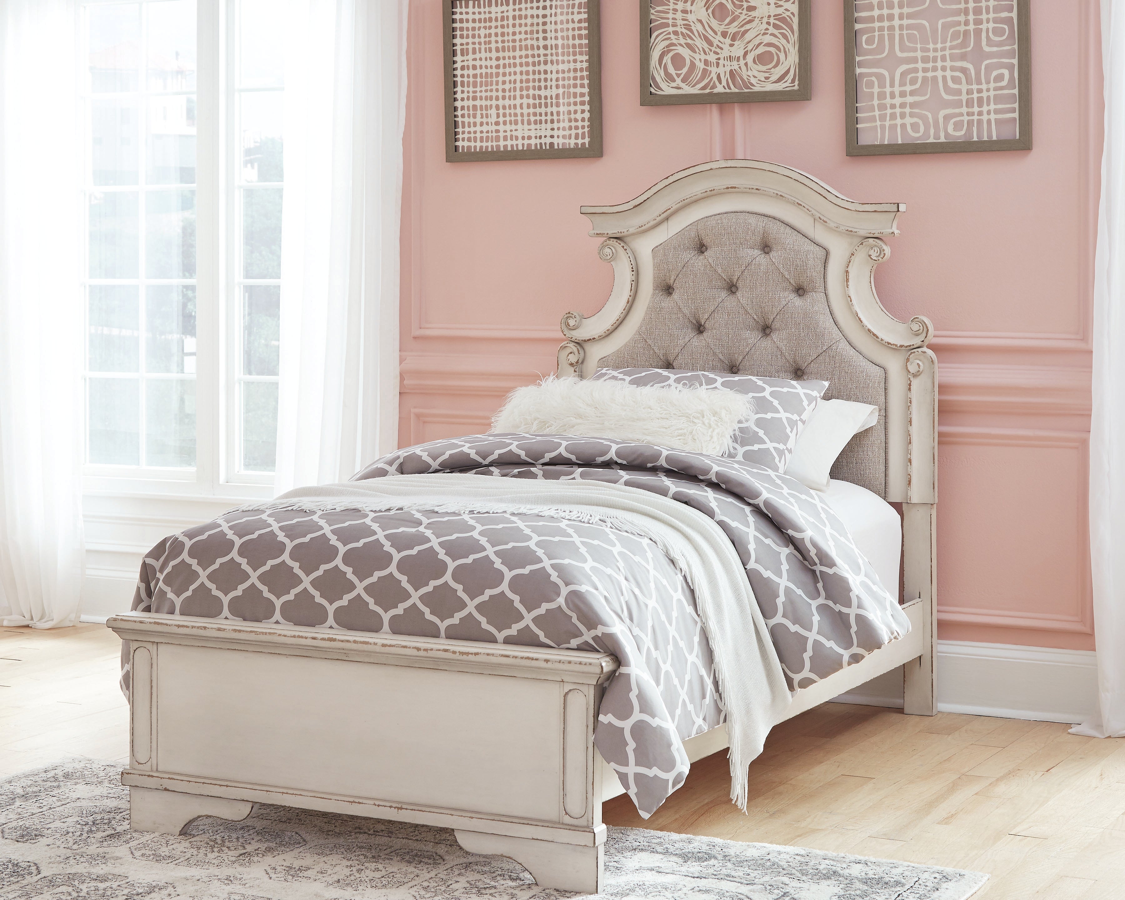 Warmstead Furniture - Ashley Furniture - Realyn Bedroom - Twin Panel Bed / Chipped White - B743B13