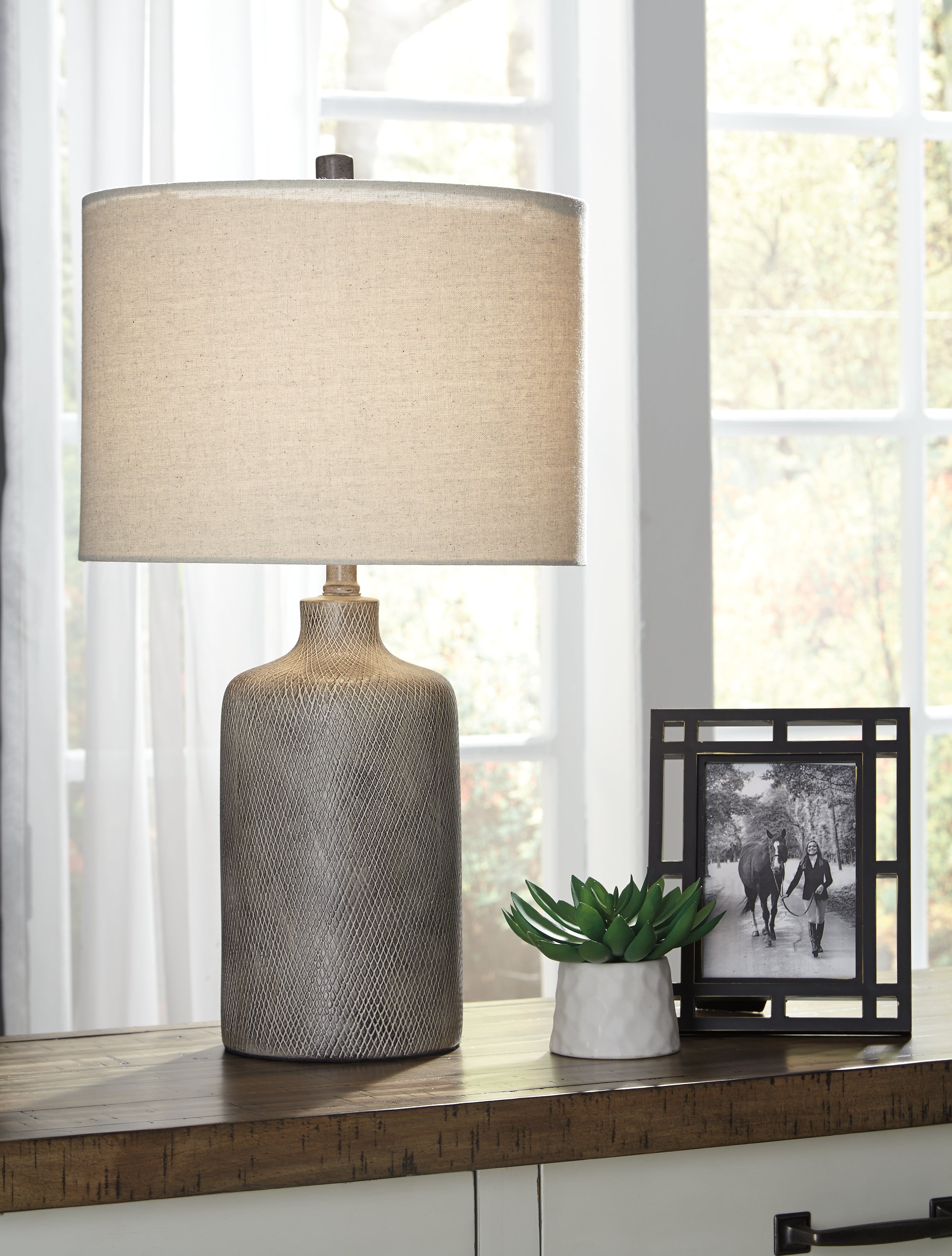 Warmstead Furniture - Ashley Furniture - Linus Lighting - Table Lamp (Set of 2) / Antique Black - L117964X2