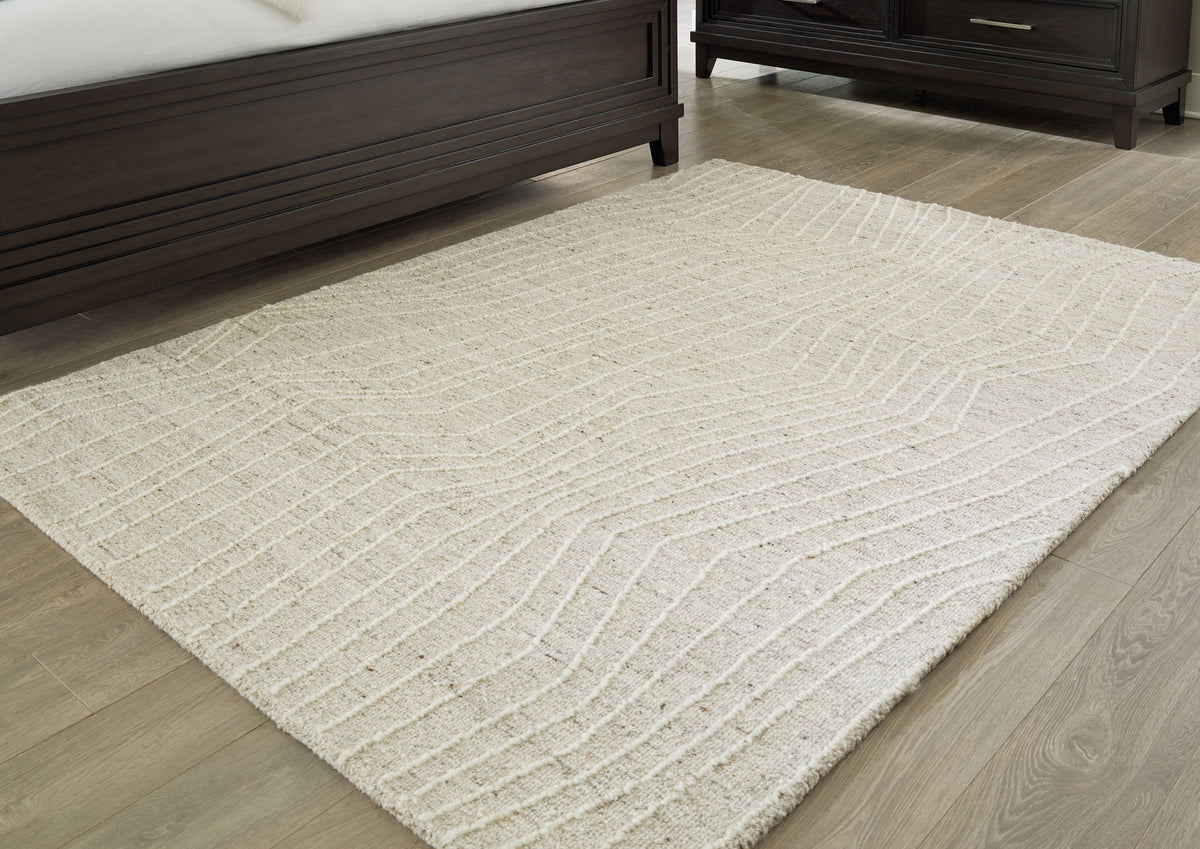 Warmstead Furniture - Ashley Furniture - Varahill Rug - 8' x 10' Rug / Gray/Ivory - R406931