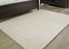 Warmstead Furniture - Ashley Furniture - Varahill Rug - 8' x 10' Rug / Gray/Ivory - R406931