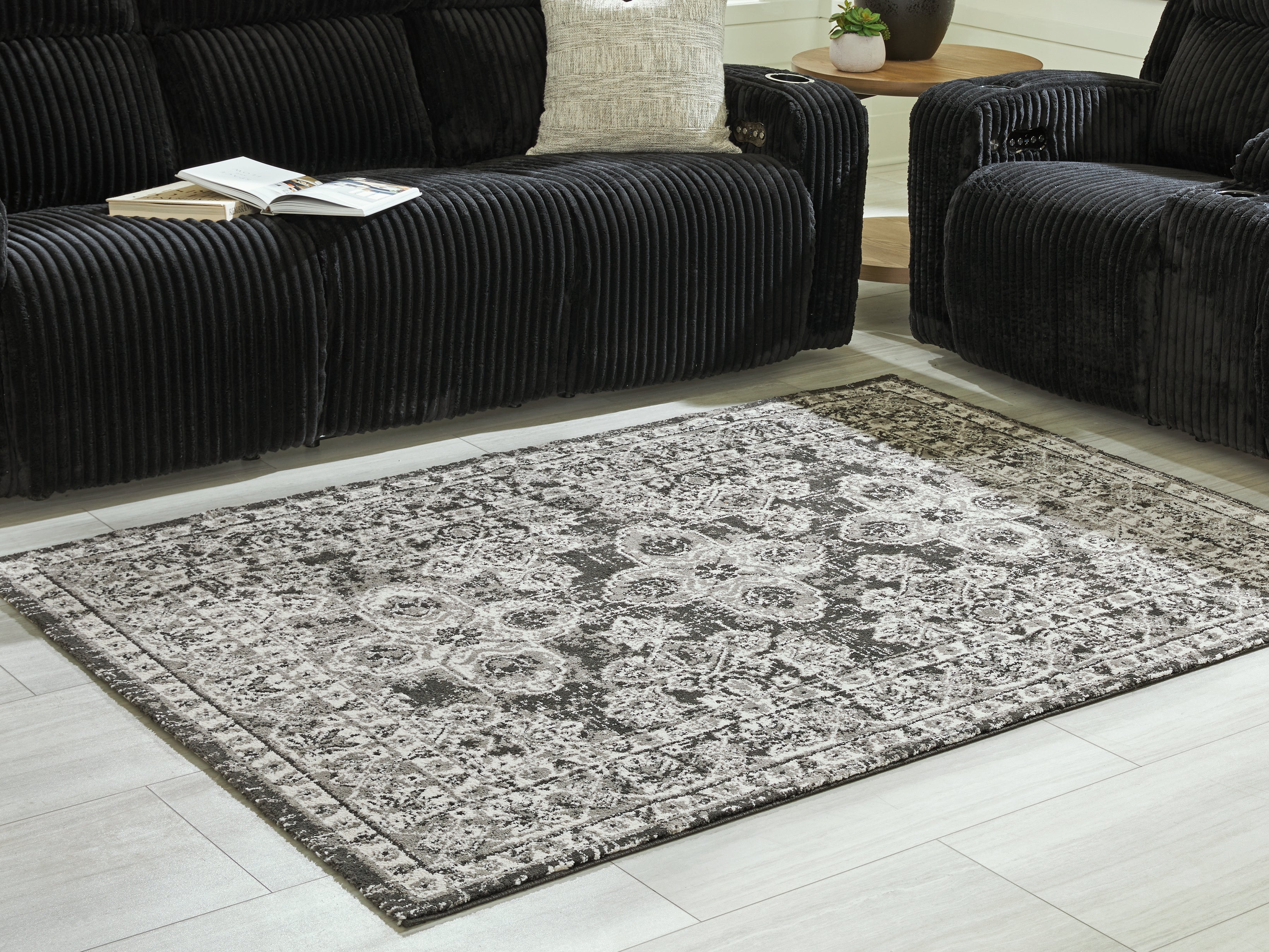 Warmstead Furniture - Ashley Furniture - Glennisman Rug - Medium Rug / Black/Gray/Ivory - R407272